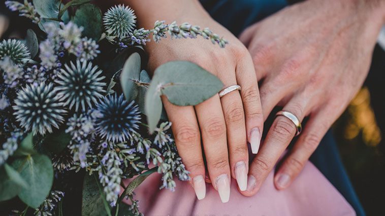 จดทะเบียนสมรสก่อนจัดงานแต่งงาน น่าเกลียดหรือไม่?