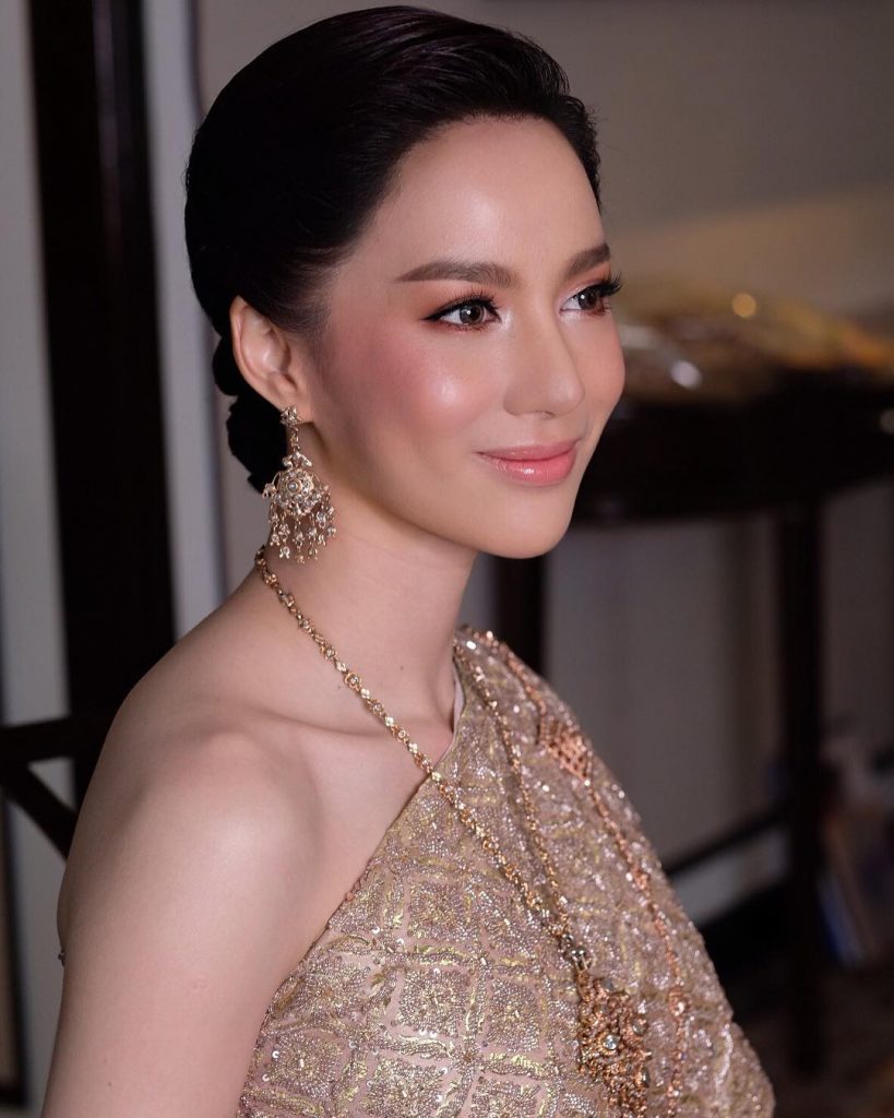 แบบผม เกล้าผมเจ้าสาว โดย @dnadia5