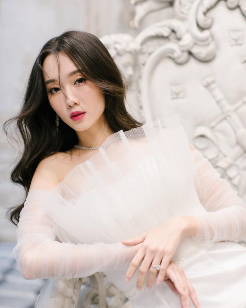 100 ไอเดีย ทรงผมเจ้าสาว เรียบหรู ดูแพง โดยช่างชื่อดัง!