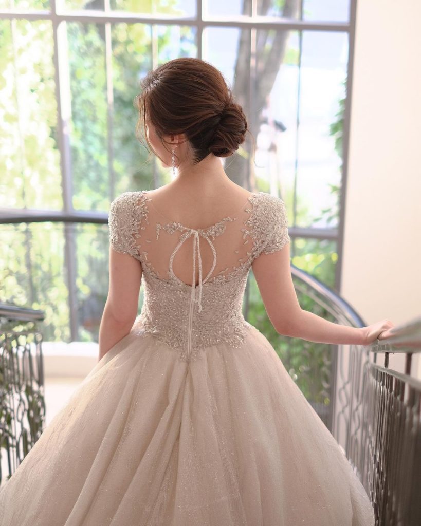 100 ไอเดีย ทรงผมเจ้าสาว เรียบหรู ดูแพง โดยช่างชื่อดัง!