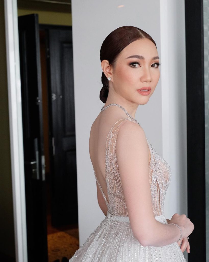 100 ไอเดีย ทรงผมเจ้าสาว เรียบหรู ดูแพง โดยช่างชื่อดัง!