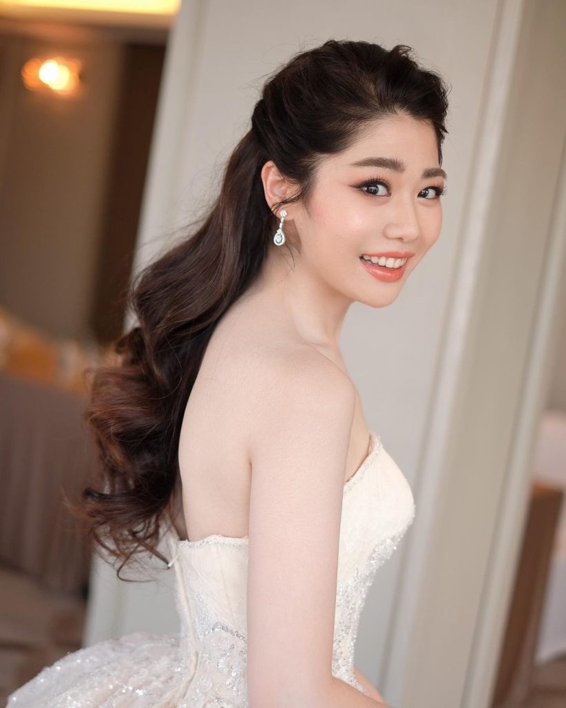 100 ไอเดีย ทรงผมเจ้าสาว เรียบหรู ดูแพง โดยช่างชื่อดัง!