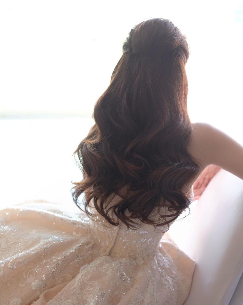 100 ไอเดีย ทรงผมเจ้าสาว เรียบหรู ดูแพง โดยช่างชื่อดัง!