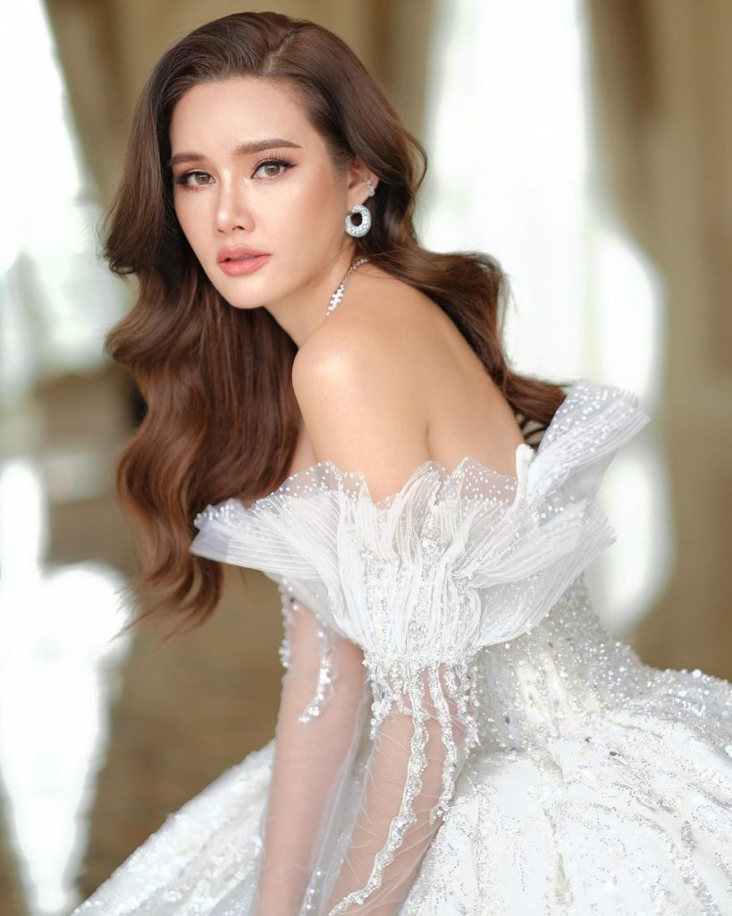 100 ไอเดีย ทรงผมเจ้าสาว เรียบหรู ดูแพง โดยช่างชื่อดัง!