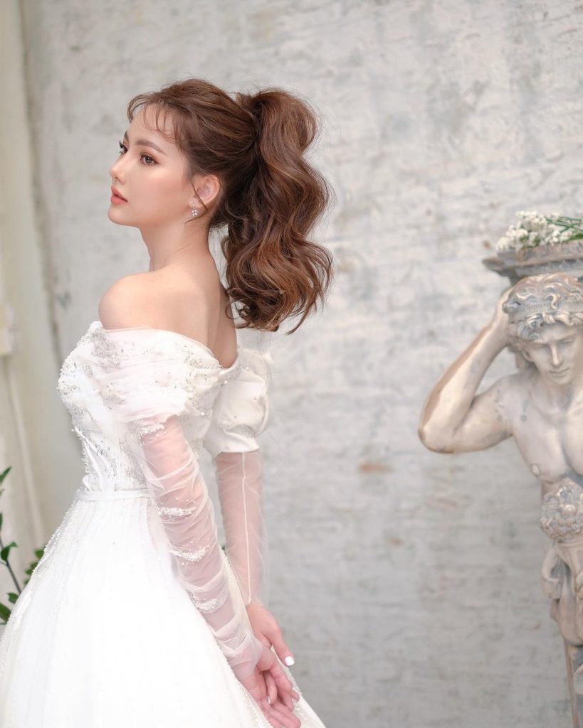 100 ไอเดีย ทรงผมเจ้าสาว เรียบหรู ดูแพง โดยช่างชื่อดัง!