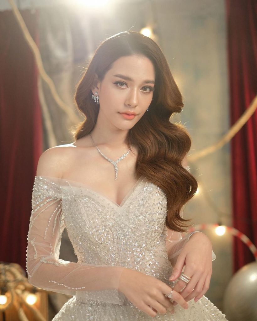 100 ไอเดีย ทรงผมเจ้าสาว เรียบหรู ดูแพง โดยช่างชื่อดัง!