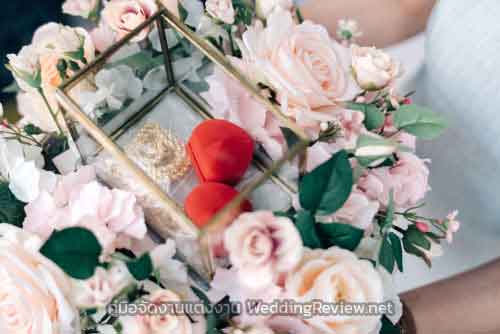 จัดงานหมั้นแบบเรียบง่าย จัดอย่างไรให้เรียบแต่ครบ จบ ประทับใจ