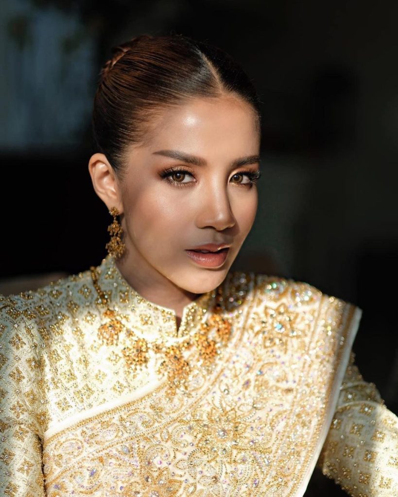 50 ทรงผมเจ้าสาว ชุดไทย โดยช่างชื่อดังใน IG