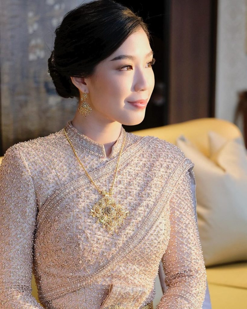 50 ทรงผมเจ้าสาว ชุดไทย โดยช่างชื่อดังใน IG