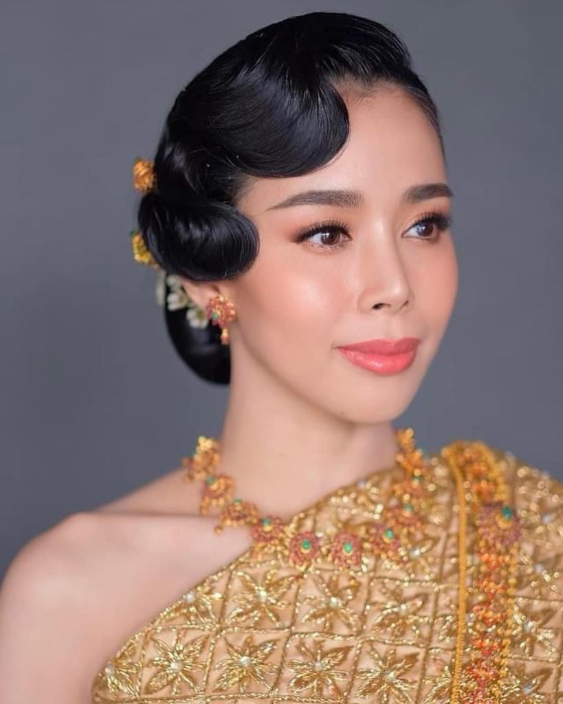 50 ทรงผมเจ้าสาว ชุดไทย โดยช่างชื่อดังใน IG