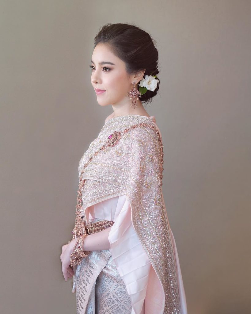 50 ทรงผมเจ้าสาว ชุดไทย โดยช่างชื่อดังใน IG