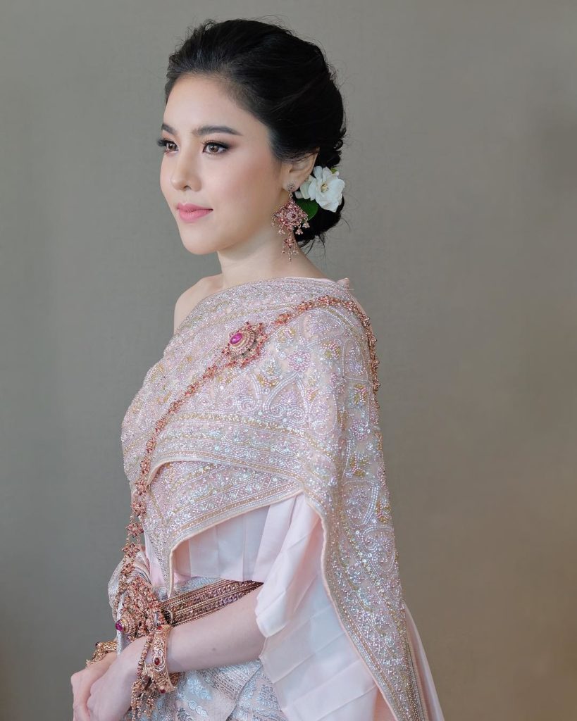 50 ทรงผมเจ้าสาว ชุดไทย โดยช่างชื่อดังใน IG