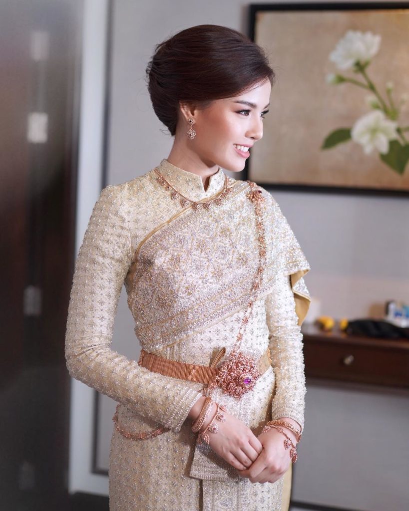 50 ทรงผมเจ้าสาว ชุดไทย โดยช่างชื่อดังใน IG