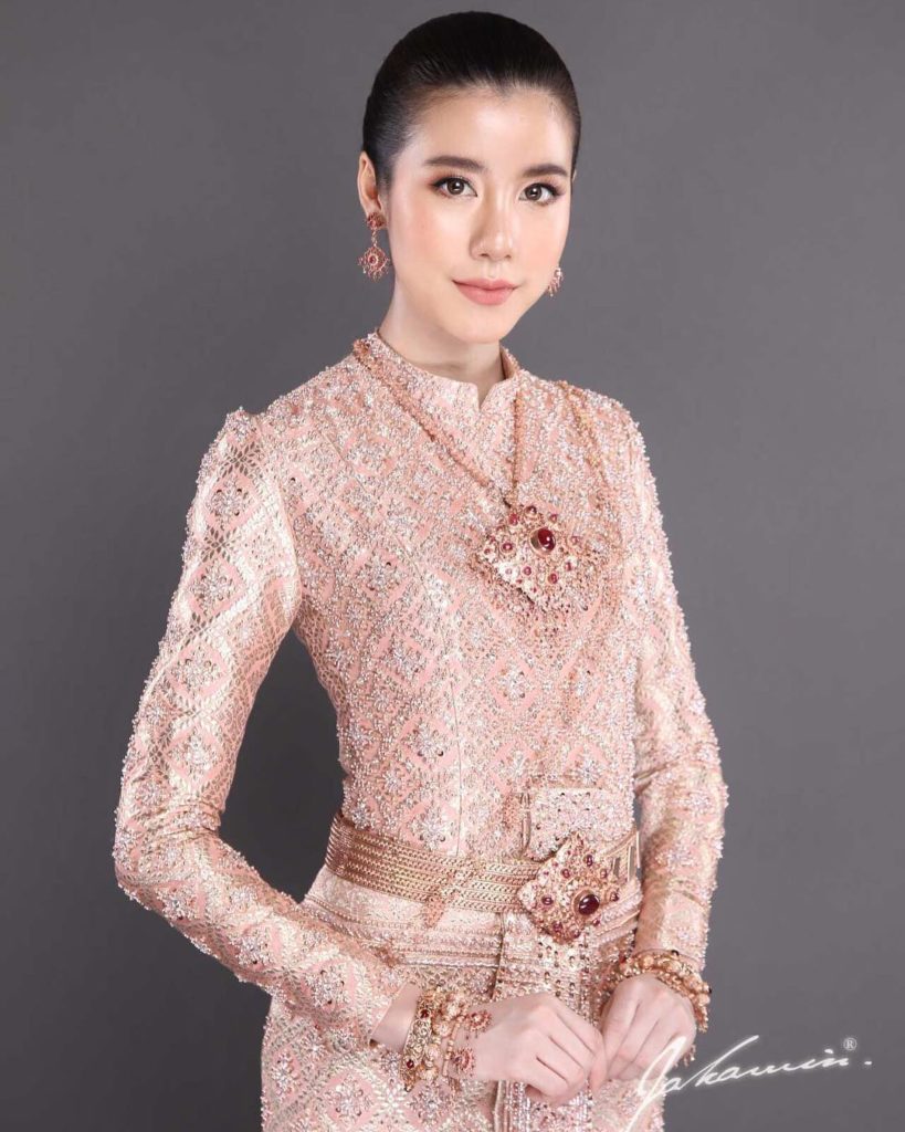 50 ทรงผมเจ้าสาว ชุดไทย โดยช่างชื่อดังใน IG