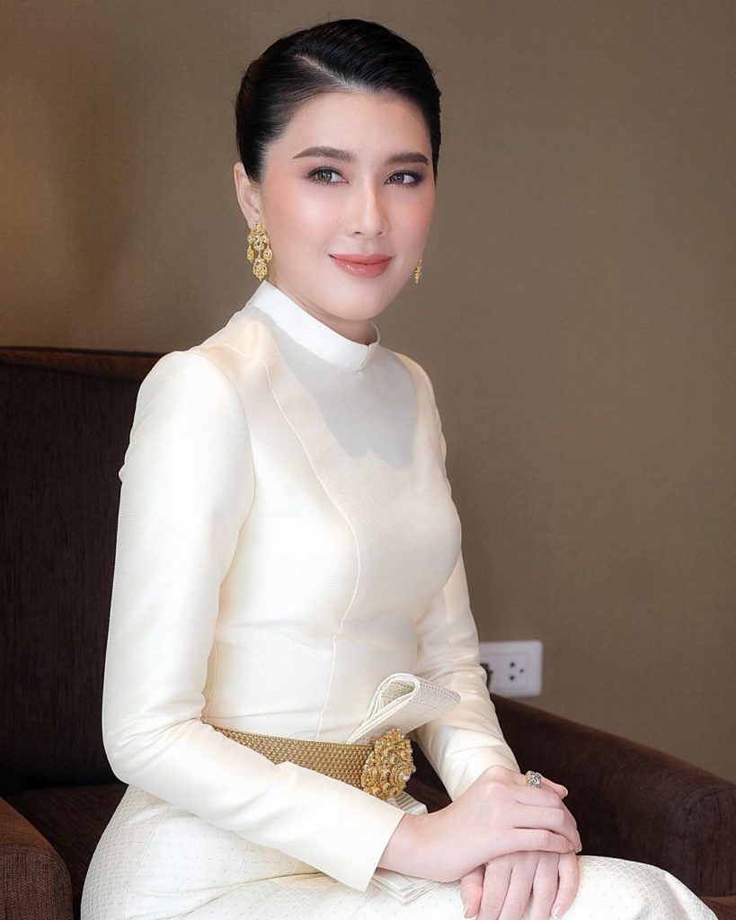 50 ทรงผมเจ้าสาว ชุดไทย โดยช่างชื่อดังใน IG