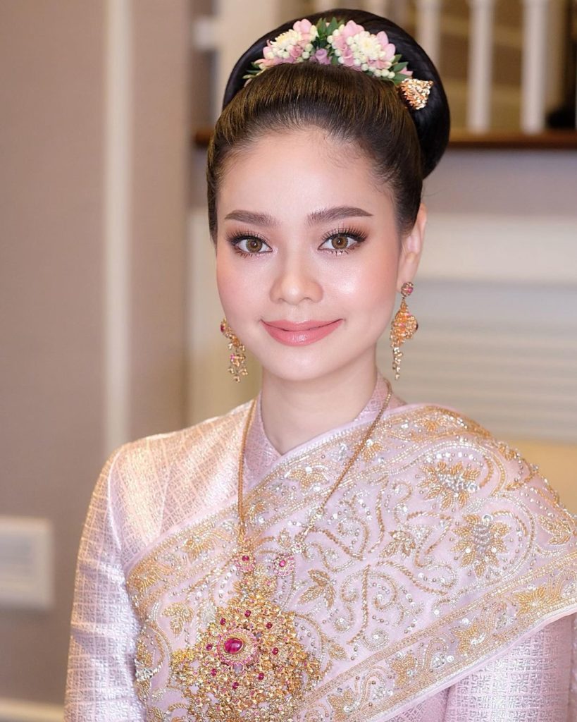 50 ทรงผมเจ้าสาว ชุดไทย โดยช่างชื่อดังใน IG